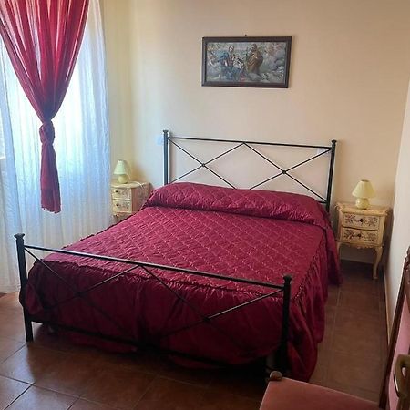Appartamentino Di Corso Umberto Ronciglione  Exteriör bild