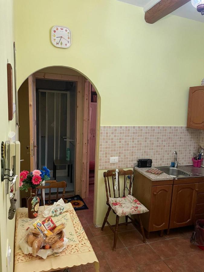Appartamentino Di Corso Umberto Ronciglione  Exteriör bild